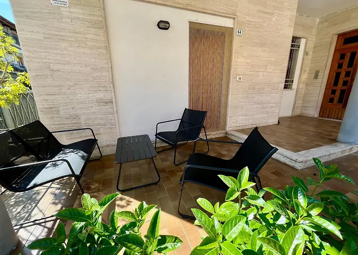 Vicinissimo Al Mare *